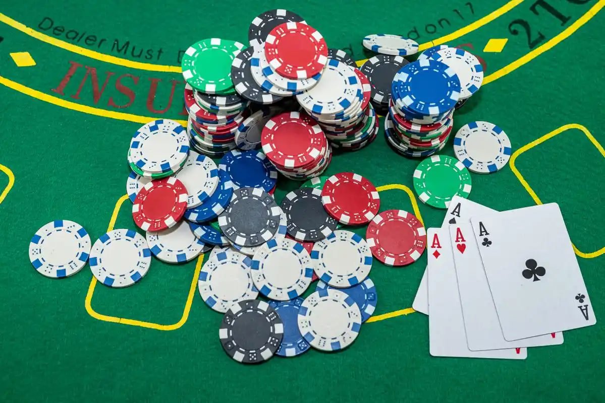 okay bet wins page displaying recent player payouts from slots and live casino sessions